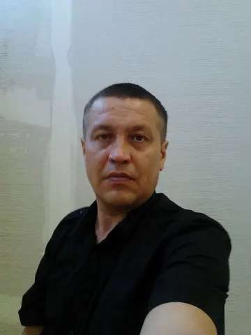 Роман Иванов
