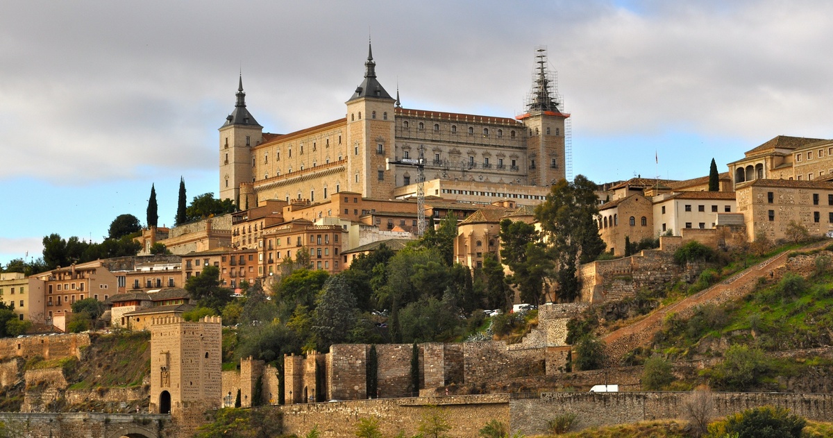 Город испания и его достопримечательности
